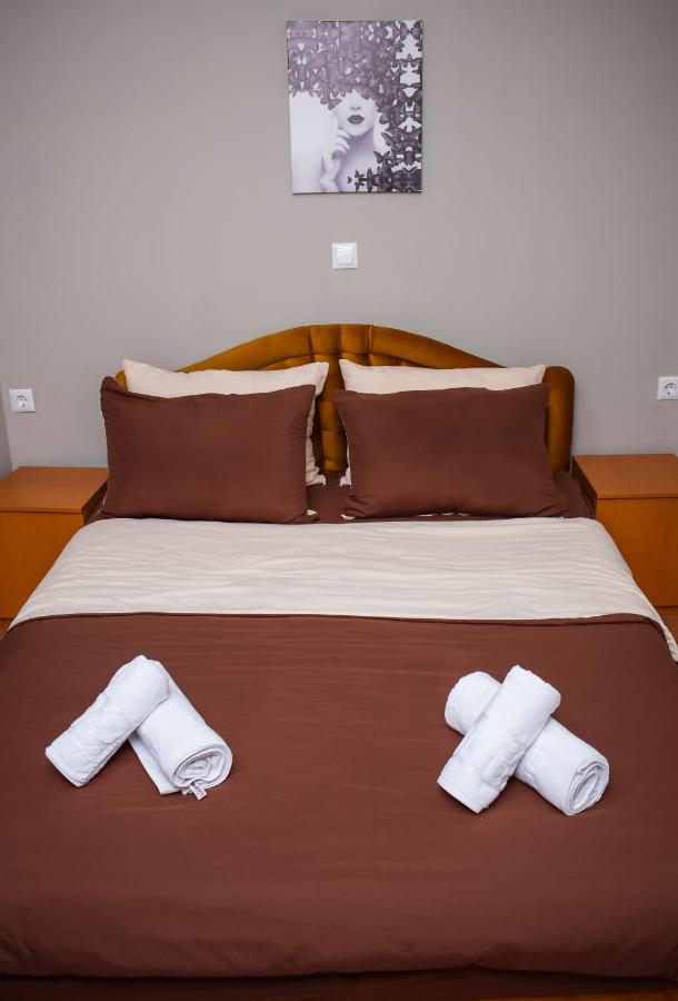 Darni Central Apartments - Bazaar Location With Free Parking Ohri Dış mekan fotoğraf