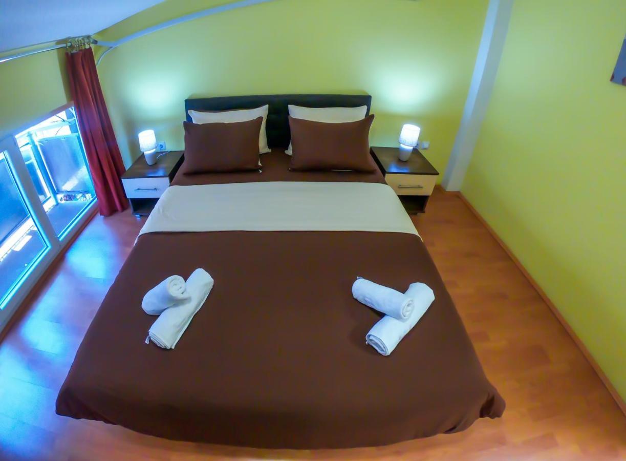 Darni Central Apartments - Bazaar Location With Free Parking Ohri Dış mekan fotoğraf